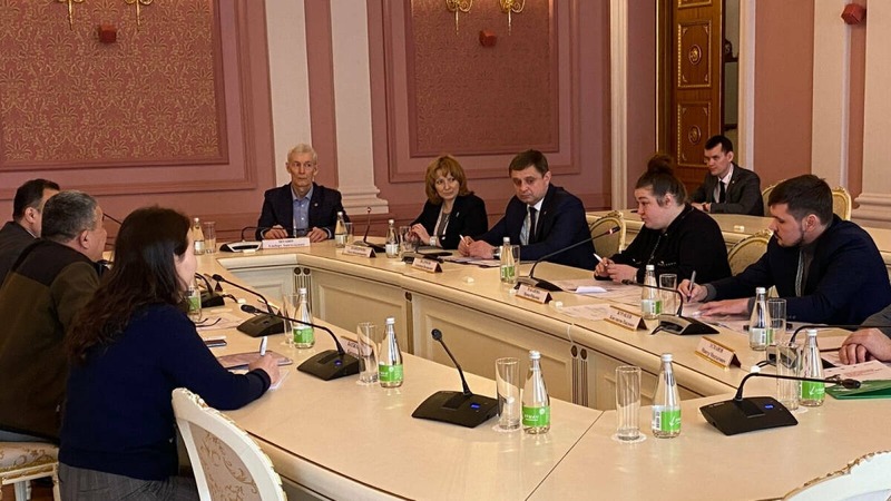 Монголия передаст четырех ирбисов России