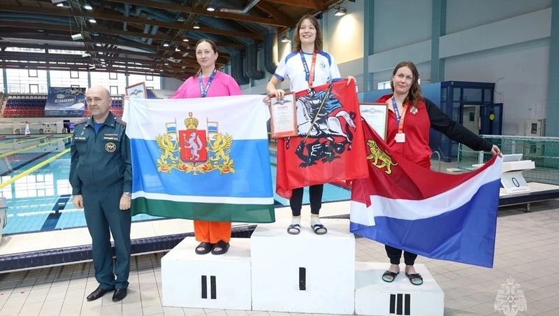 Хабаровчане завоевали бронзу на Спартакиаде МЧС России по плаванию