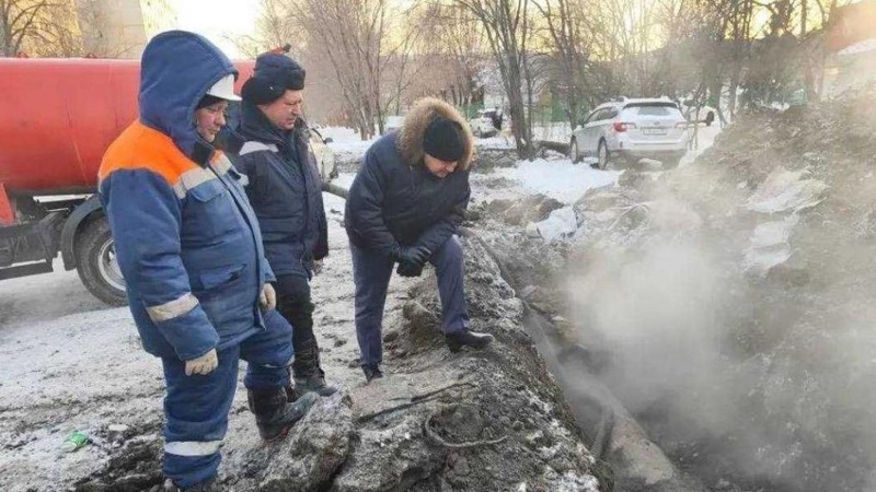 Мэр Шелест: на Рокоссовского завершают ремонт теплотрассы