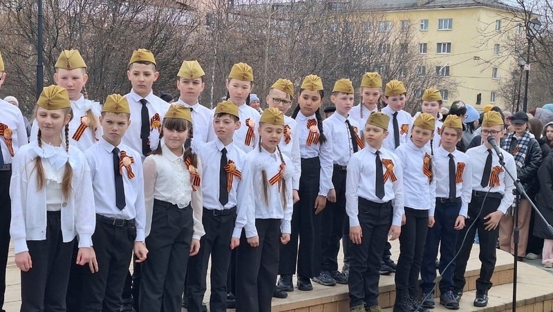 Более 350 человек примут участие в фестивале «Пою Победу!» на Колыме 9 мая