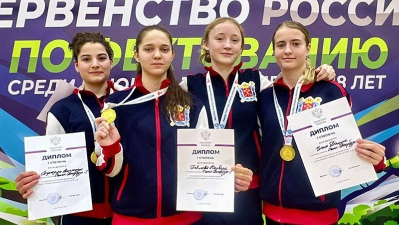 Петербургские фехтовальщики завоевали золото на первенстве России