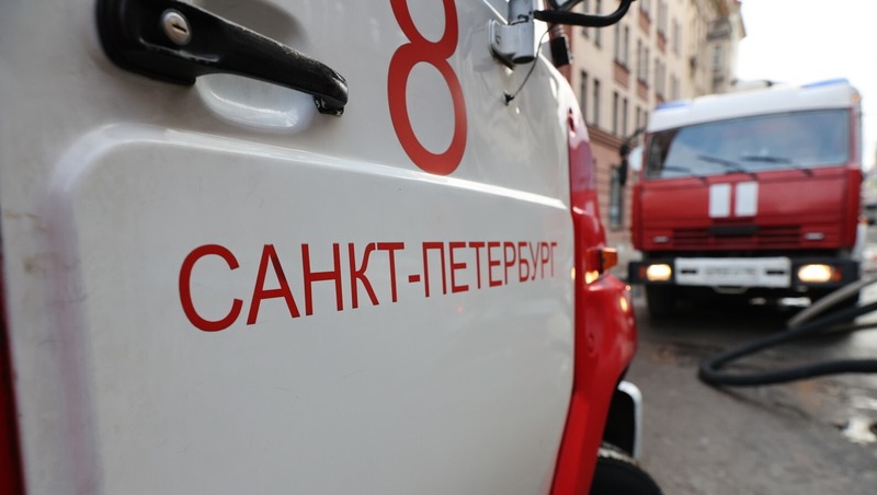 Крупный пожар произошёл на Вознесенском шоссе 