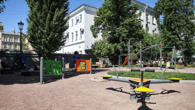 Работы по благоустройству стартовали на 30 объектах в Петербурге