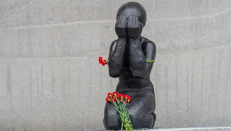 Память жертв политических репрессий почтили в Магадане