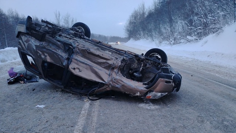 3 человека пострадали в ДТП на Колымской трассе