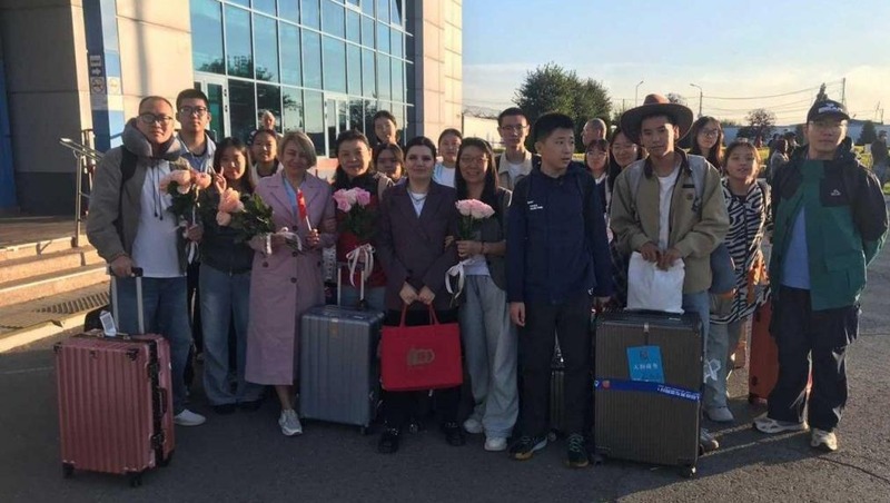 В Омск приехала юная делегация из Китая