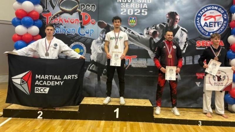 Екатеринбуржец завоевал серебро на Кубке Балкан по тхэквондо