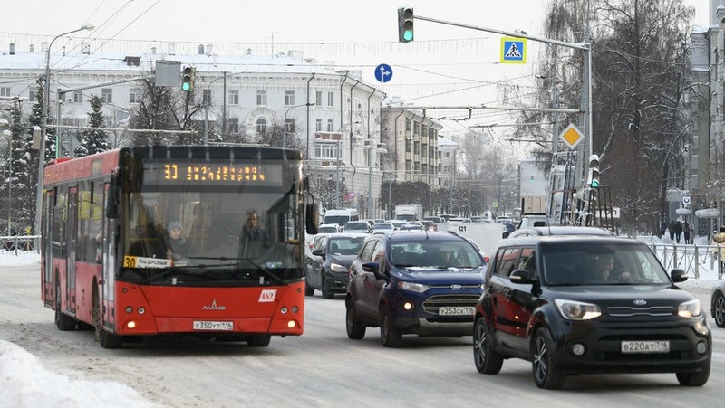 Автобусные маршруты до садовых и дачных участков запустят в Казани с 25 апреля