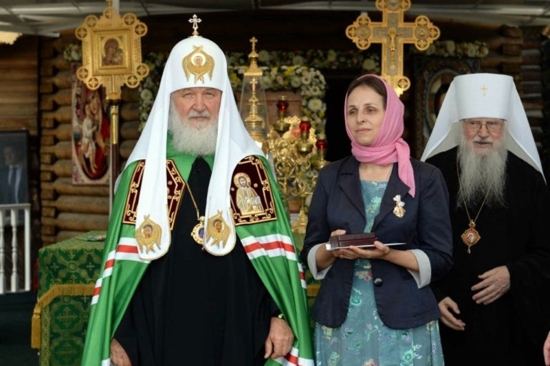 Валентина Мереуца из города Александрова удостоена звания «Мать-героиня» 