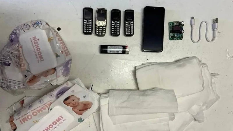 Телефоны в пачках салфеток пытались передать в колонию в Рязанской области