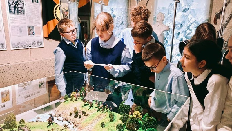 Квест для школьников в честь годовщины Бородинской битвы состоялся в Елабуге