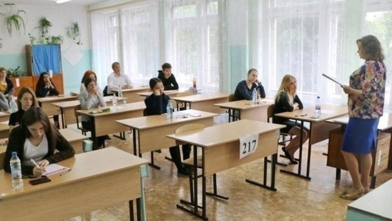 Во время сдачи ЕГЭ в Омске удалили 8 человек за нарушения 