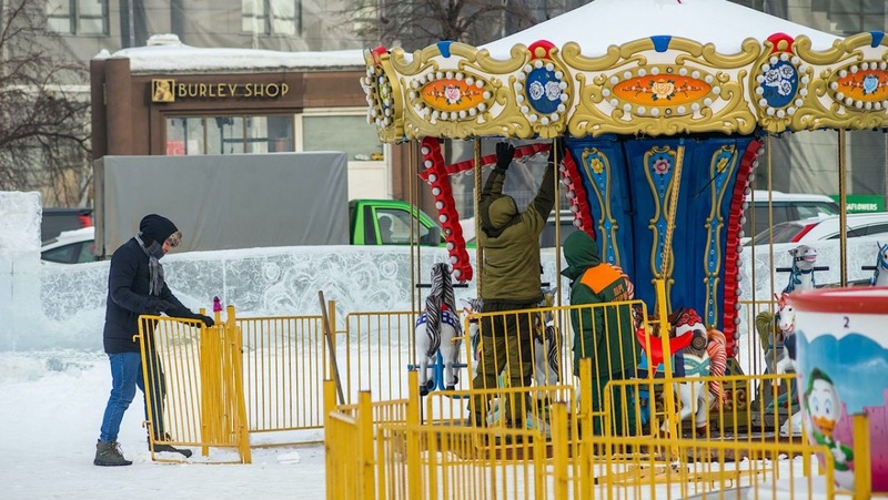 Новогодняя ярмарка откроется на главной площади Челябинска 26 декабря