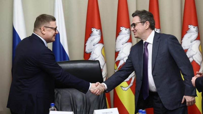 Текслер обсудил с советником ЦБ развитие экономики региона