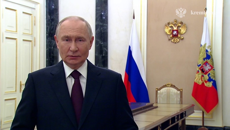 Президент России поздравил сотрудников МВД с профессиональным праздником