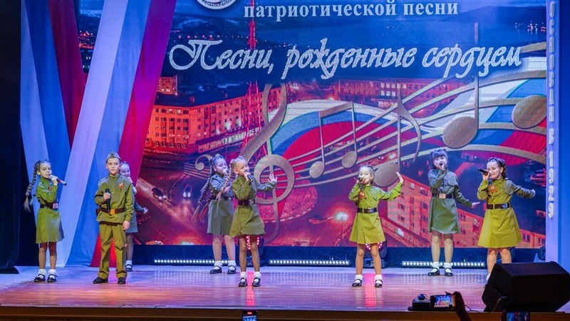 Прием заявок на городской конкурс патриотической песни стартовал в Магадане