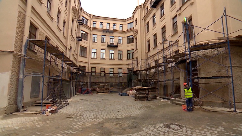 Беглов: 159 дореволюционных домов отремонтируют в 2026 году в Петербурге