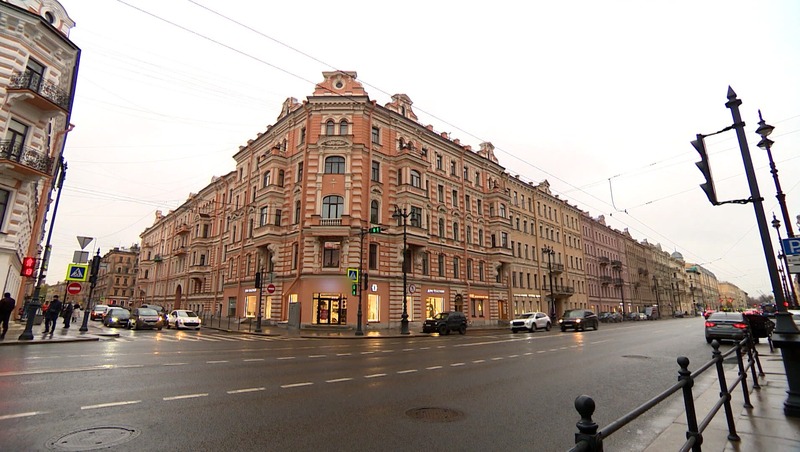 Беглов: Реставрация зданий на Невском проспекте завершится в 2027 году