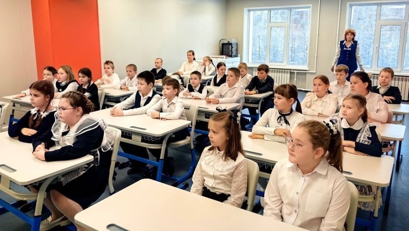 Обновленная школа после капремонта открылась в Ягодном