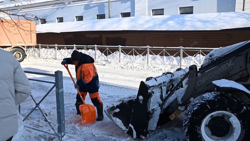 31 тыс. тонн снега вывезли с улиц за сутки в Казани