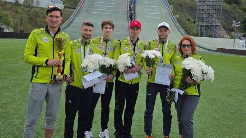 Нижегородские прыгуны с трамплина завоевали серебро на чемпионате России