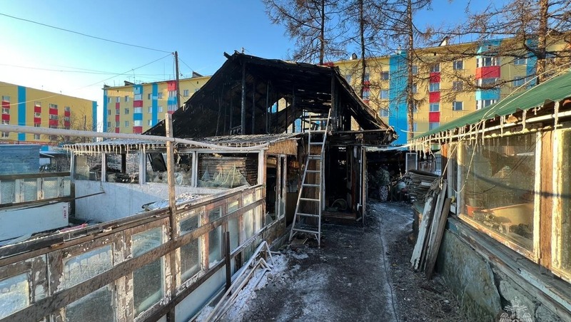 Две бани сгорели за один день на Колыме