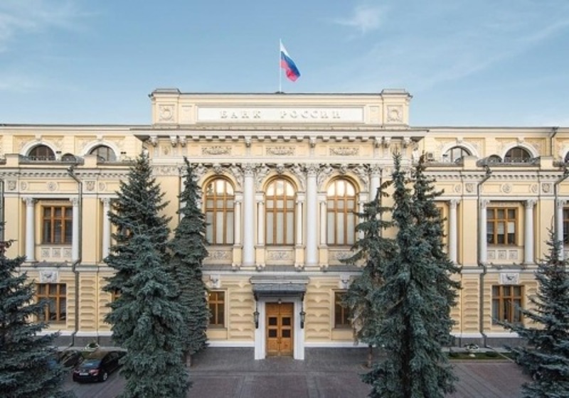 Российские банки рассматривают снижение ставок по кредитам и вкладам
