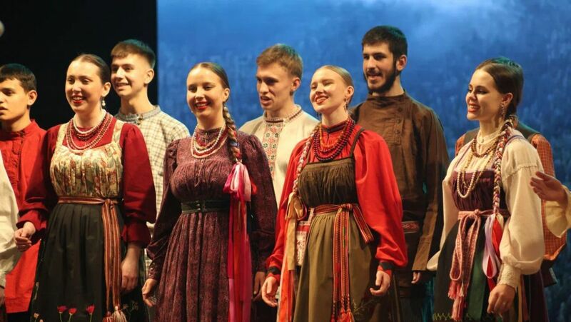 Вся Россия в одном ритме: как прошел юбилейный конкурс народной песни на Урале