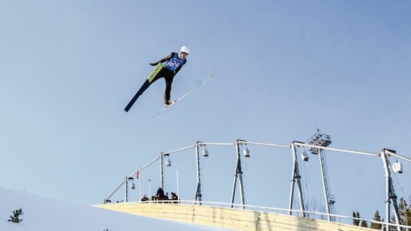 Свердловские спортсмены завоевали 2 медали на этапе Кубка России по прыжкам с трамплина