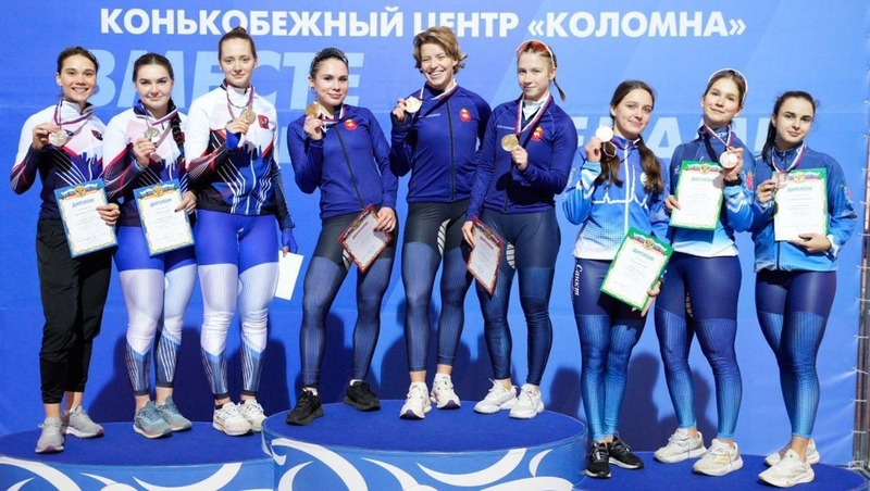 Челябинские конькобежцы выиграли эстафету на Кубке России