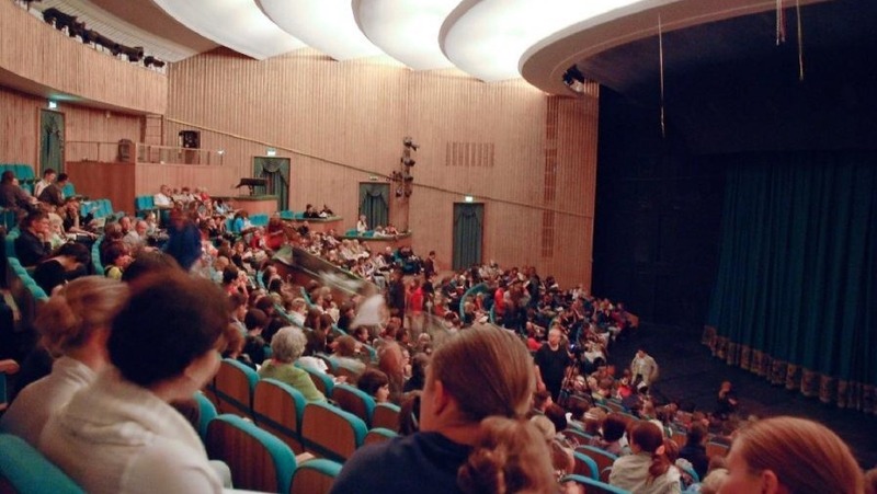 Более 13 тыс. зрителей посетили ТЮЗ им. Брянцева за осенние каникулы в Петербурге