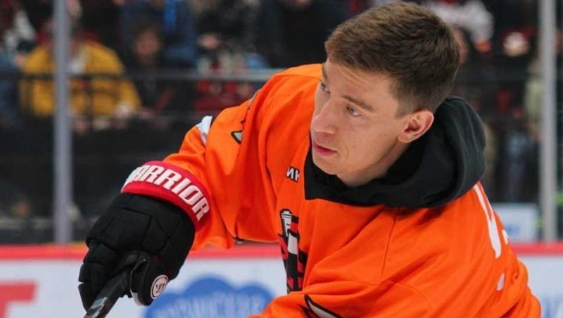 Капитан омского «Авангарда» Дамир Шарипзянов стал лучшим защитником февраля в КХЛ