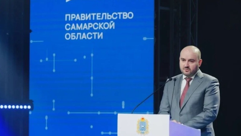 Федорищев наградил лучших сотрудников отрасли связи Самарской области