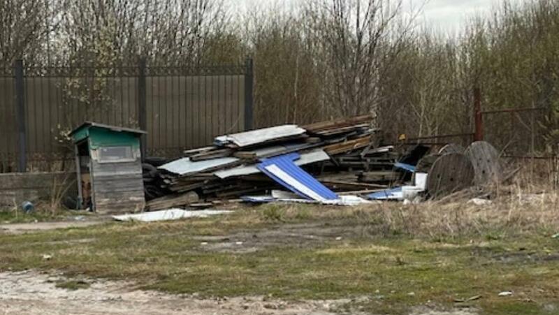 В Петербурге прокуратура потребовала очистить земельный участок на проспекте Ленина в Красном...
