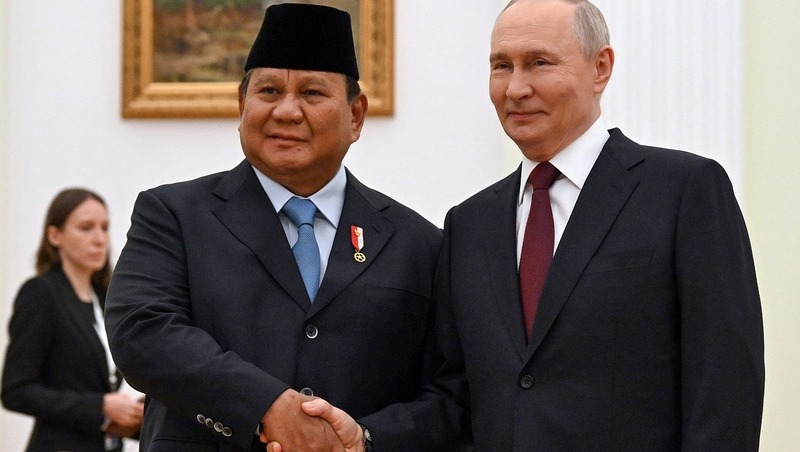 В.Путин пригласил президента Индонезии на KazanForum в Казани