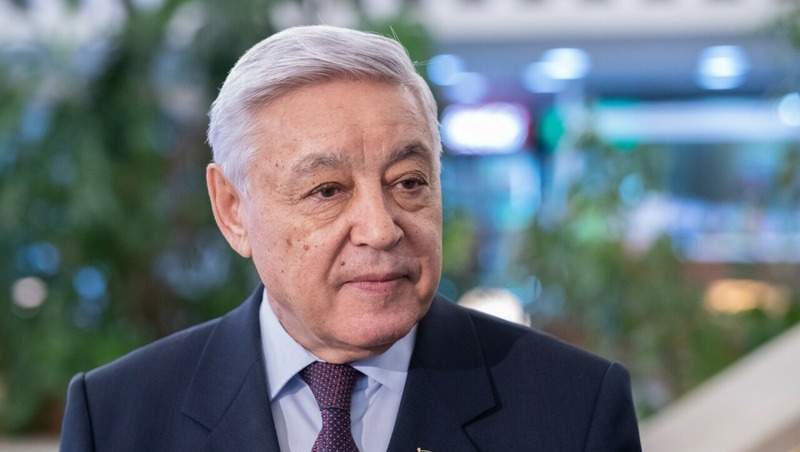 Мухаметшин поздравил ветеранов ВОВ с Днем Победы по видеосвязи