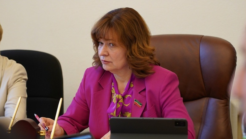Депутат от Челнов Захарова стала уполномоченным по правам ребенка РТ