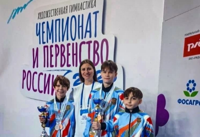 Петербургские гимнасты завоевали два серебра на первенстве России в Казани