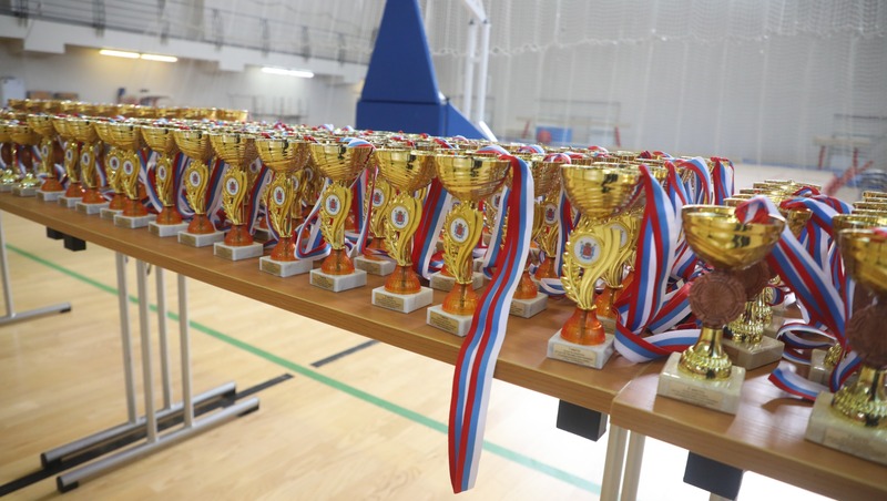 Лучших спортсменов, тренеров и работников сферы спорта наградили в Петербурге