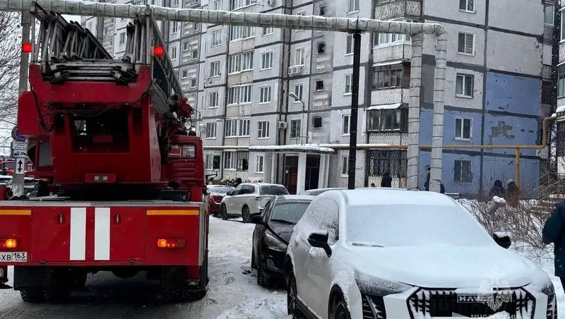 5 женщин и младенец пострадали при пожаре в многоэтажке в Самарской области