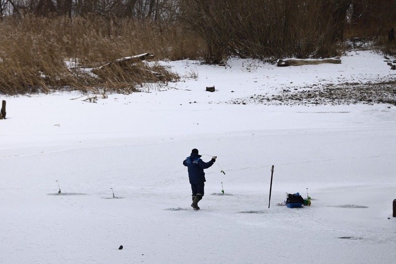 На водоёмах в Татарстане провалившись под лед погибли 7 человек