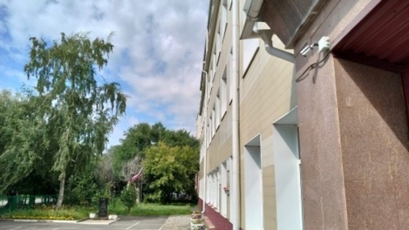 В Омске ремонтируют школы и детсады к новому учебному году