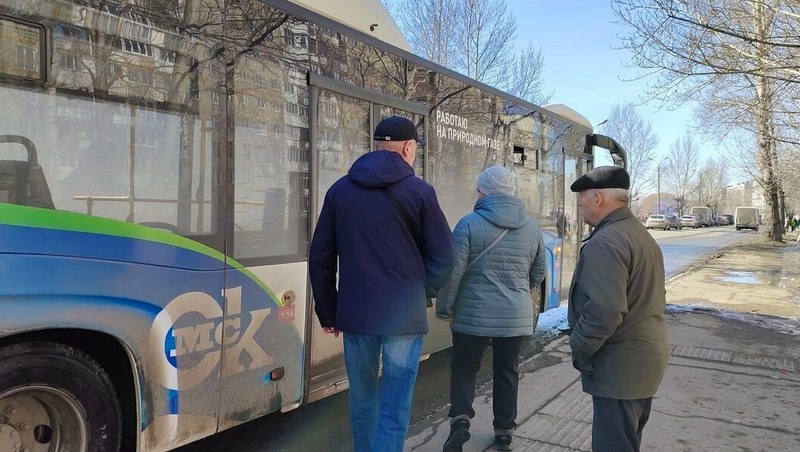 2 автобусных маршрута временно изменят схемы движения в Омске