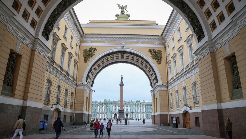 Петербург — в числе ведущих туристических направлений в России для иностранных гостей