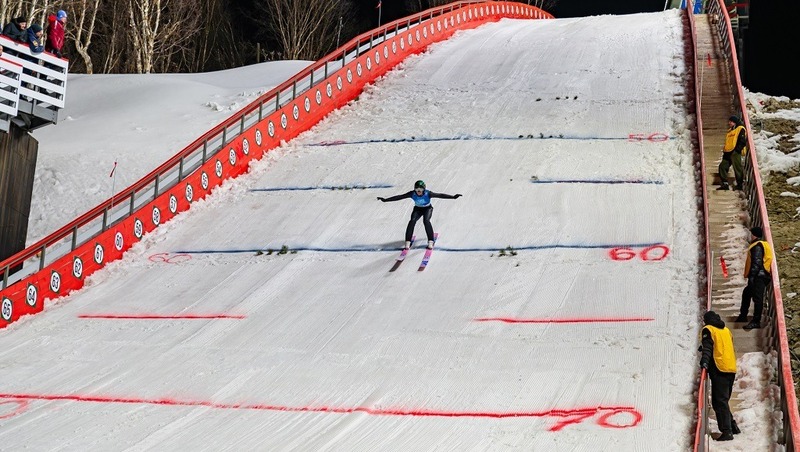 Всесезонный трамплинный комплекс «Полёт» открыли в Магадане