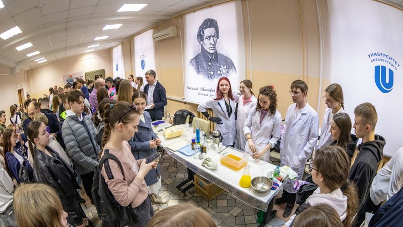 Рекордные 2 тыс. гостей посетили День открытых дверей в ННГУ