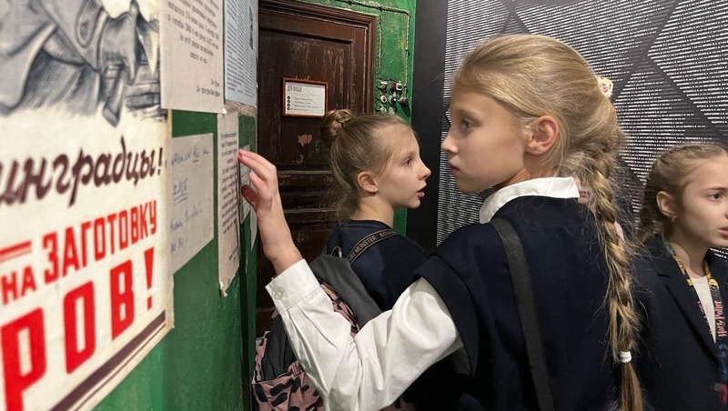 Ветераны и школьники посетили Левашовский хлебозавод в преддверии Дня снятия блокады