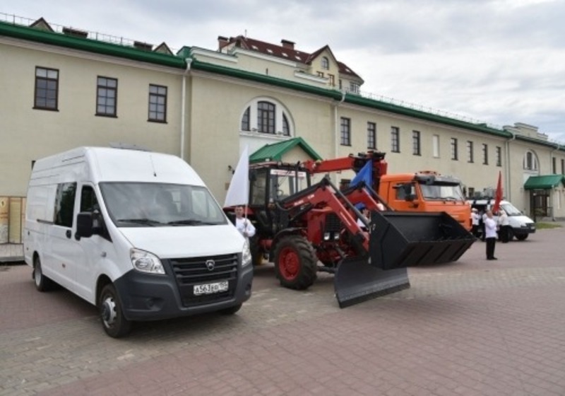 В Омске на 24 млн. приобрели новые машины для учреждений культуры  