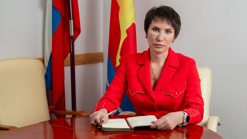 Лариса Поликанова поздравила магаданцев с Днем среднего профессионального образования