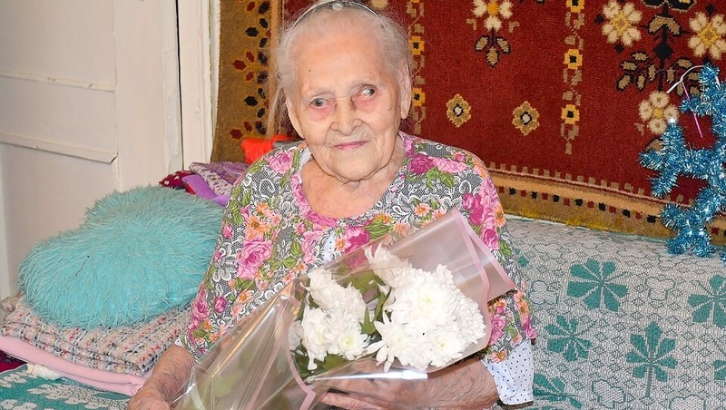 107-летие отметила ветеран труда из Пермского края Татьяна Квочко